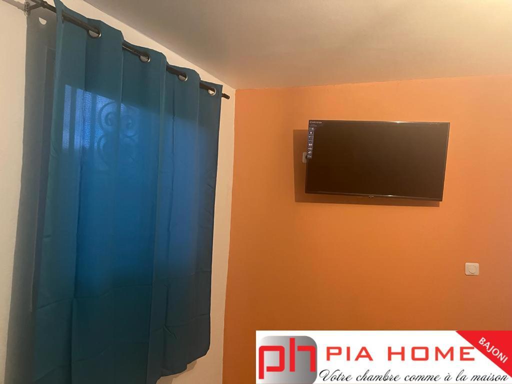Pia Home Le Bajoni Tsingoni 外观 照片